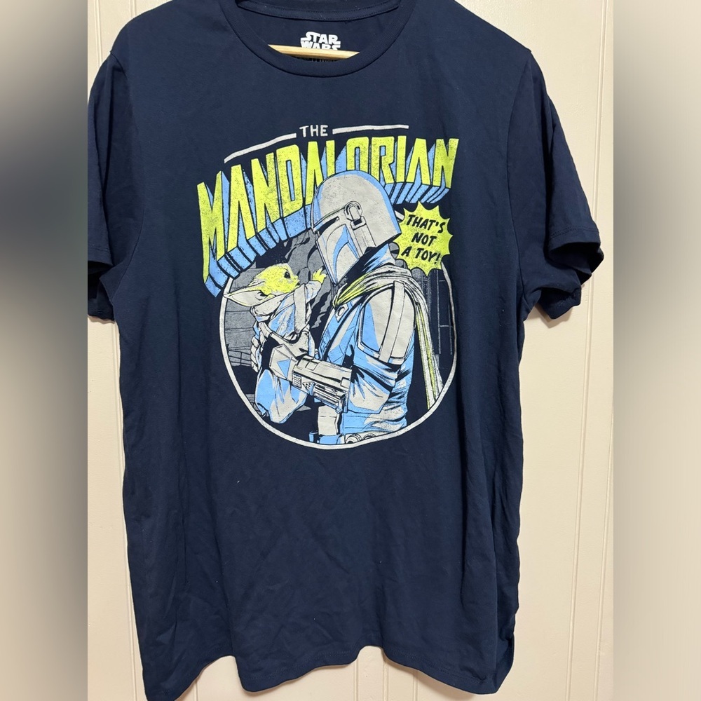 Star Wars/mandalorian xl tee